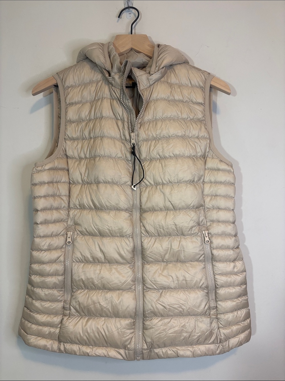 Slow Down Feather Filled Packable Beige Hooded Full Zip Puffer Vest Insulated M